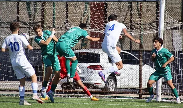 Çaykur Rizespor U19 sahasında puan kaptırmıyor