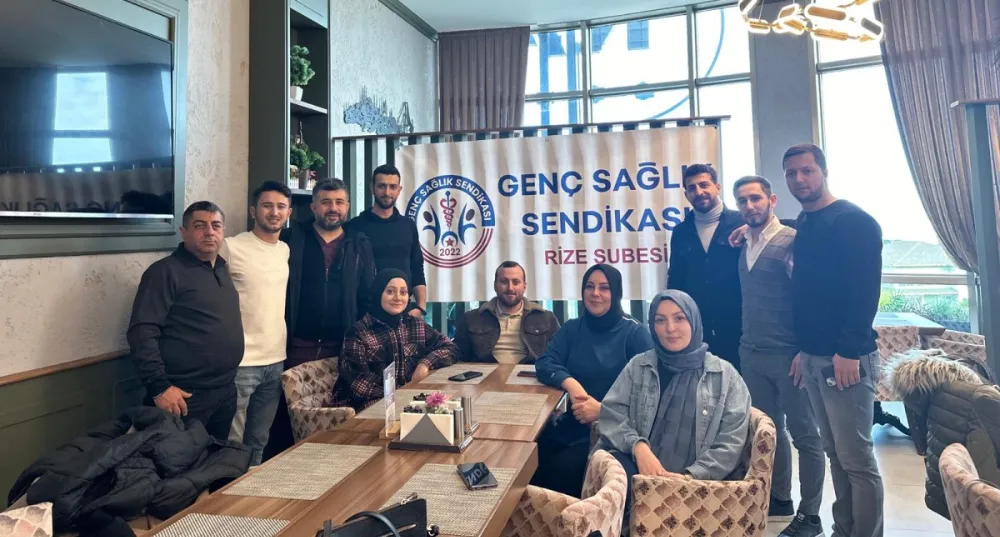 Genç Sağlık Sendikası Rize Şubesi Üyeleri Kahvaltı Buluştu