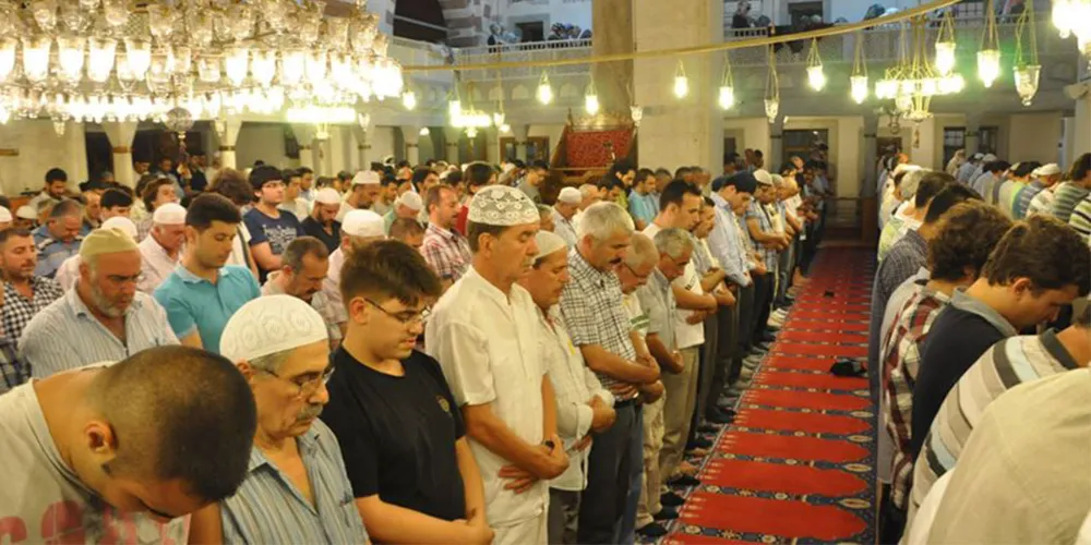 Rize merkez ve ilçelerine ait Ramazan Bayramı namaz saatleri